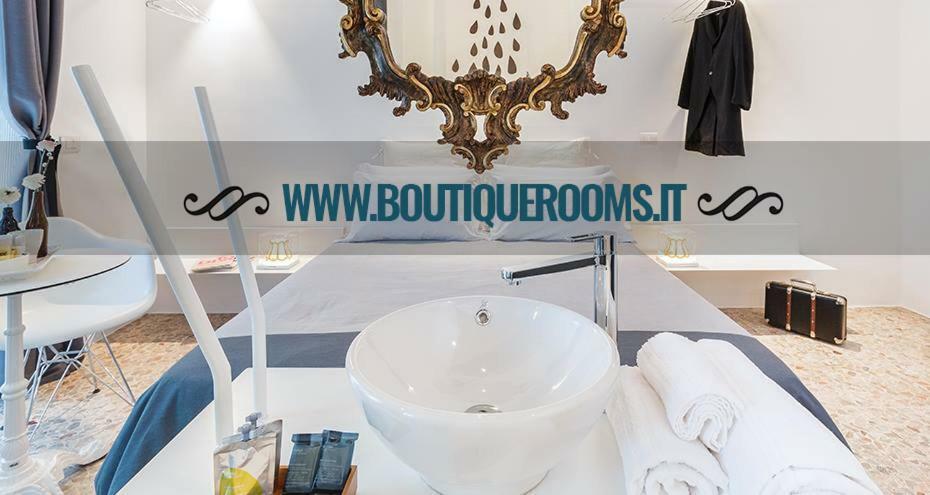 Boutique Rooms Trastevere โรม ภายนอก รูปภาพ